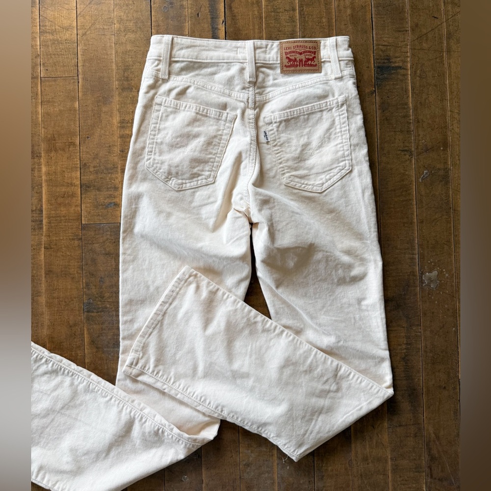 Levis corduroy bootcut jeans